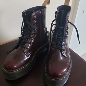 Doc Martens Jadon II V size 7